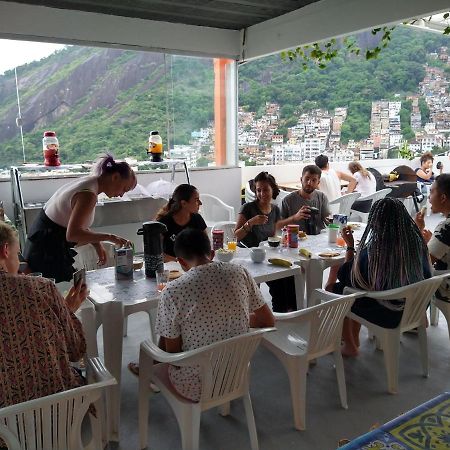 Walk On The Favela Hostel Рио де Жанейро Екстериор снимка